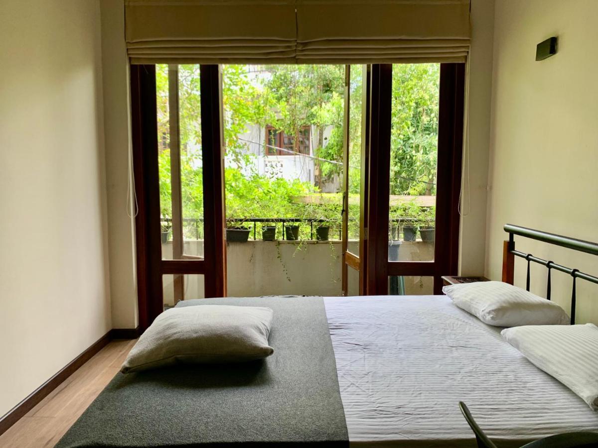 Cozy Luxury Room With Balcony View ! Rajagiriya Exterior foto